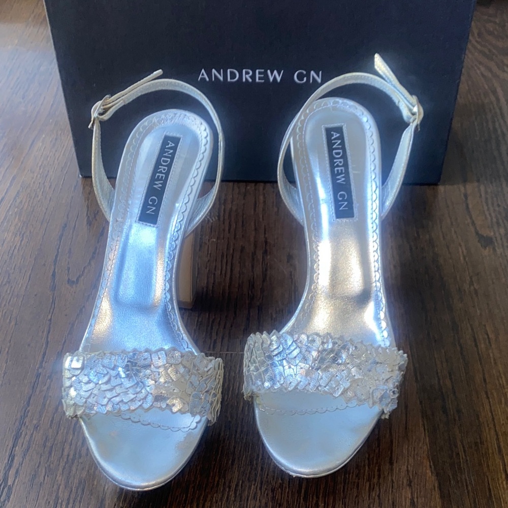 ANDREW GN Women's Silver Sling Back Platform Sandal High Heel Shoes size 8.5